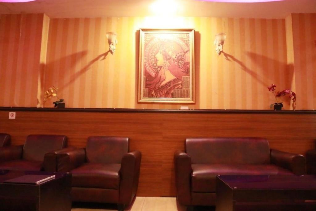 California Hotel 雅加达 外观 照片