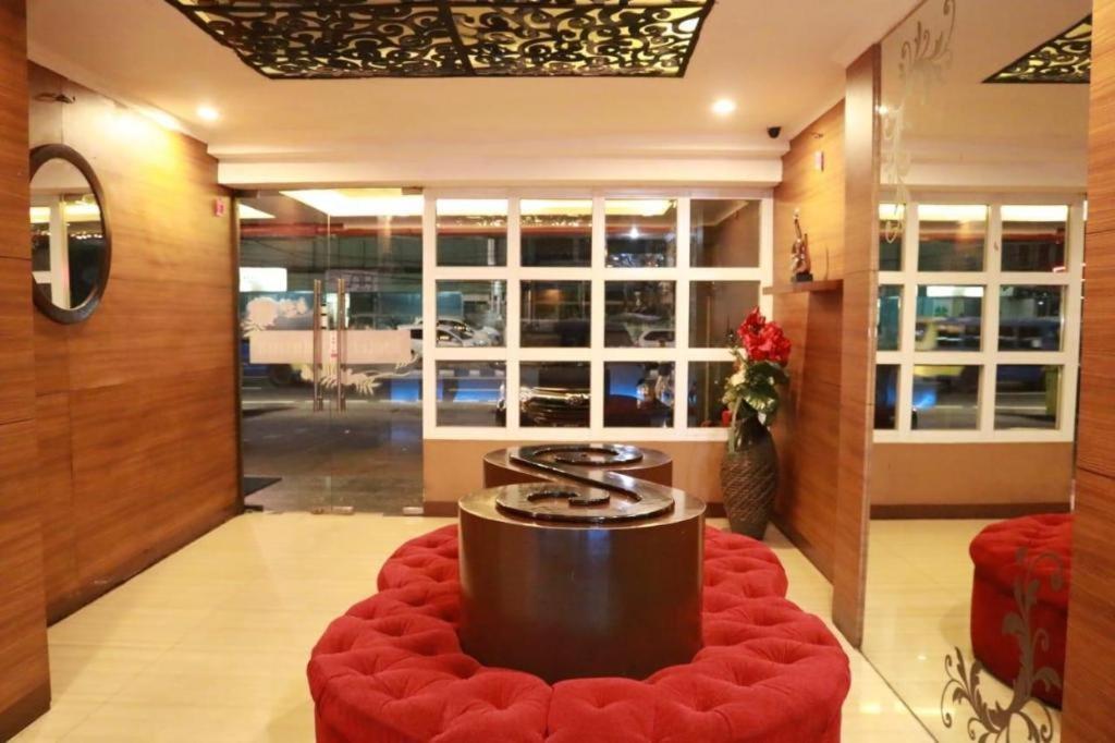 California Hotel 雅加达 外观 照片