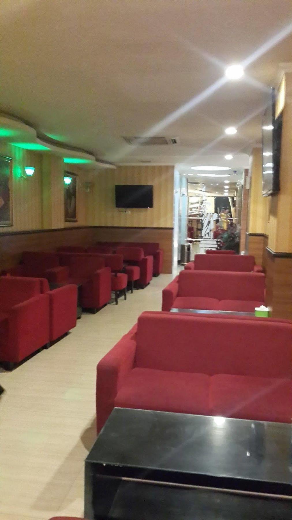 California Hotel 雅加达 外观 照片